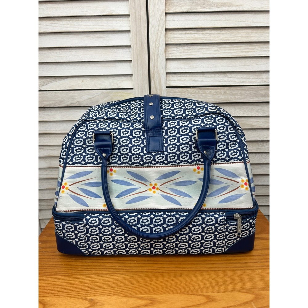 Temptations Insulated Casserole Carrier Old World Blue Floral Dish Picnic Travel